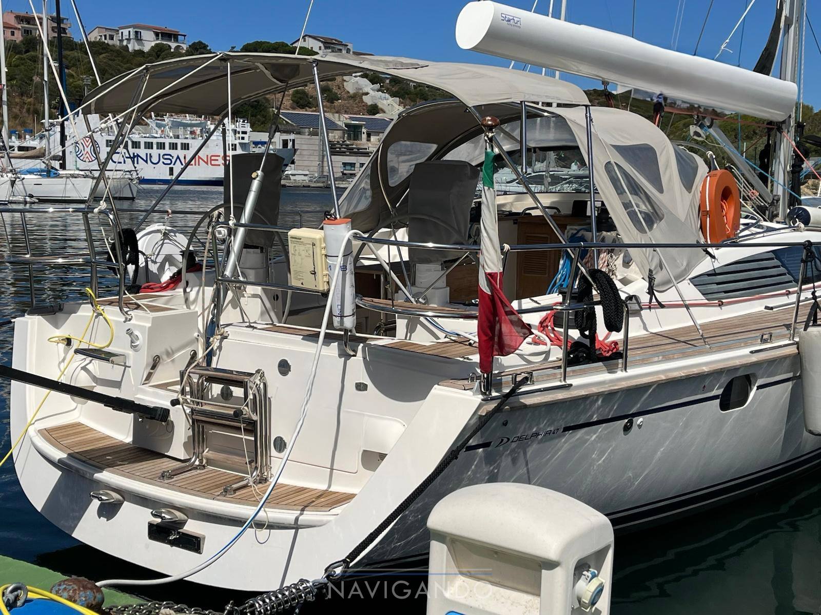 Delphia 47 Sail cruiser
