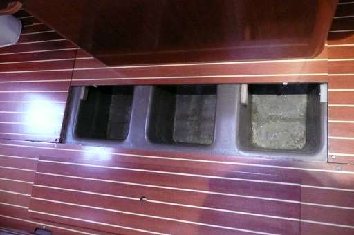 Del pardo Del pardo Grand soleil 40 (paperini)