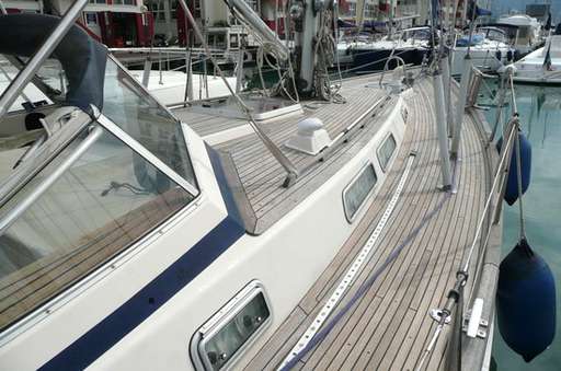 Hallberg rassy Hallberg rassy 42 f