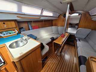 Jeanneau Sun light 30 от 1989