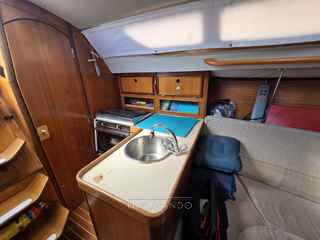 Jeanneau Sun light 30 от 1989