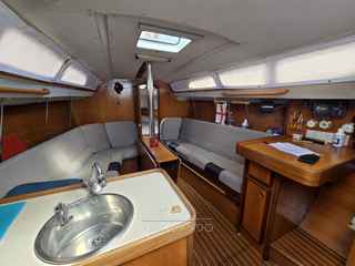 Jeanneau Sun light 30 от 1989