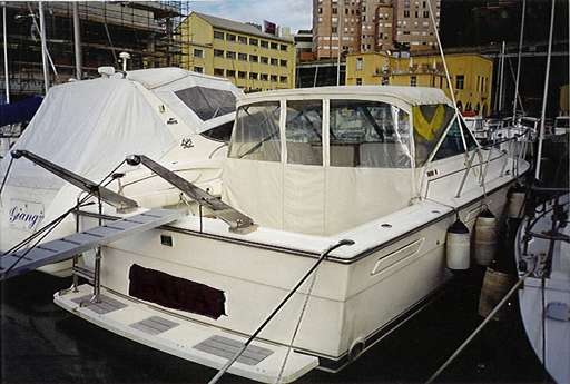 Tiara Tiara 31' open