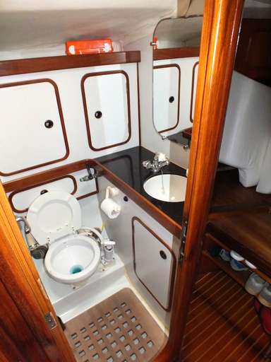 Beneteau Beneteau 435 first