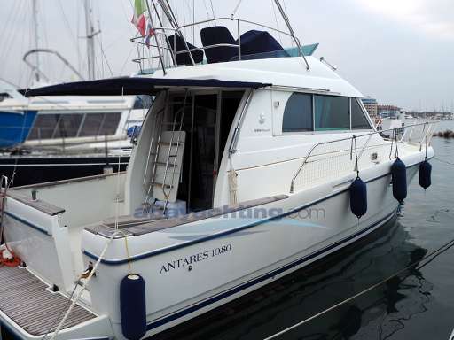 Beneteau Beneteau Antares 10.80 - 1080