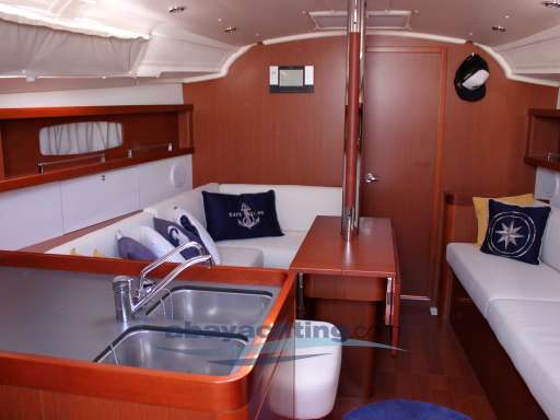 Beneteau Beneteau Oceanis 37