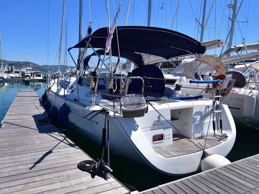 Beneteau Beneteau Oceanis 37