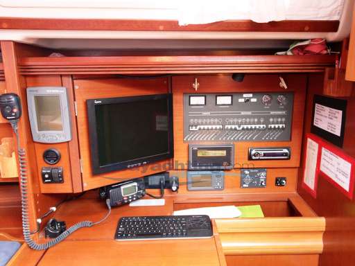 Cantiere del Pardo Cantiere del Pardo Grand soleil 40 botin e carkeek - 40 b&a