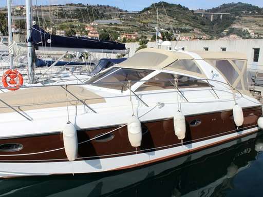 Princess yachts Princess yachts Princess v40