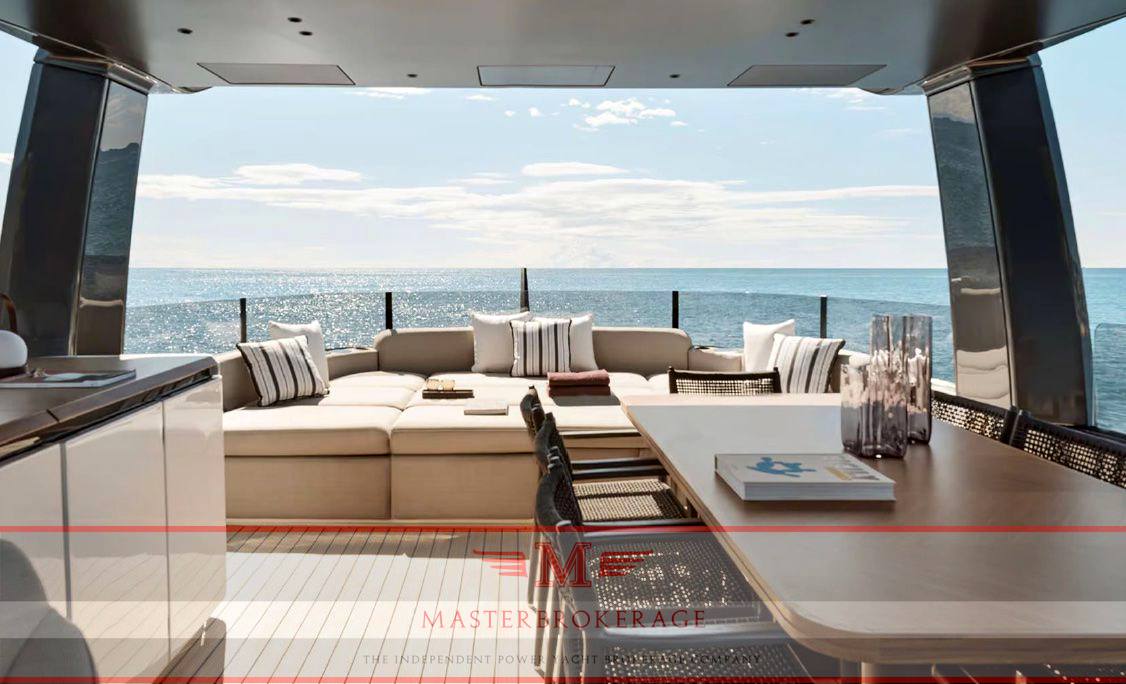 Azimut yachts Seadeck 9