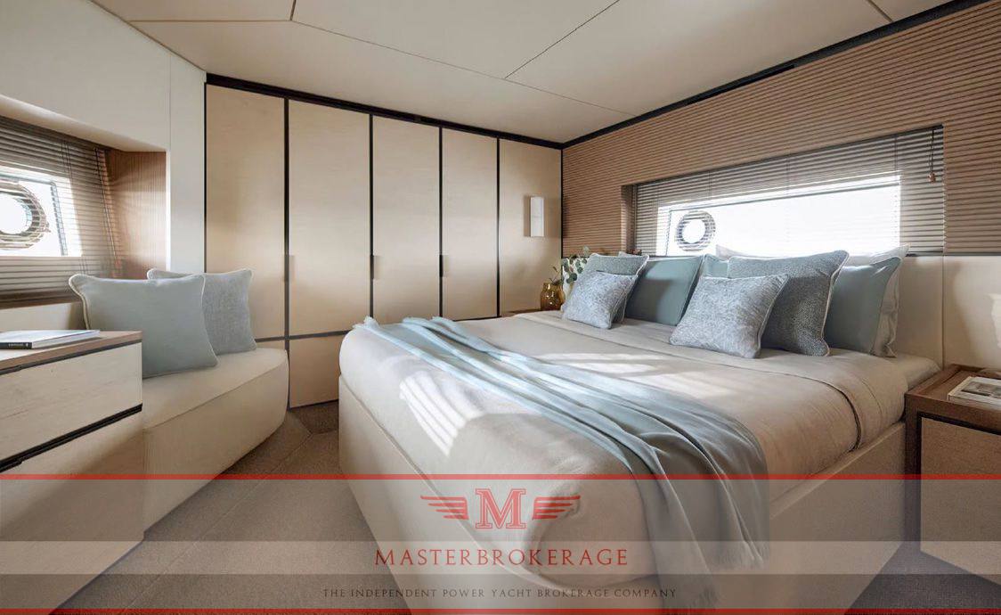 Azimut yachts Seadeck 9