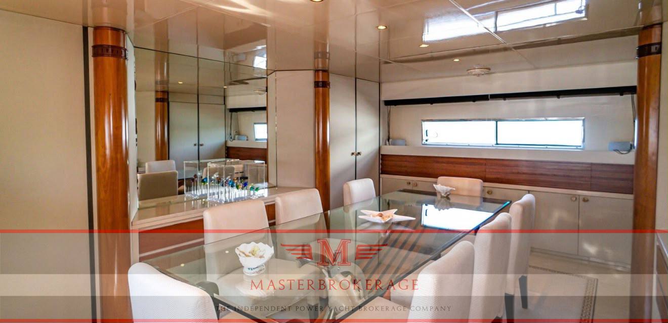 Cantieri di pisa 39 metri