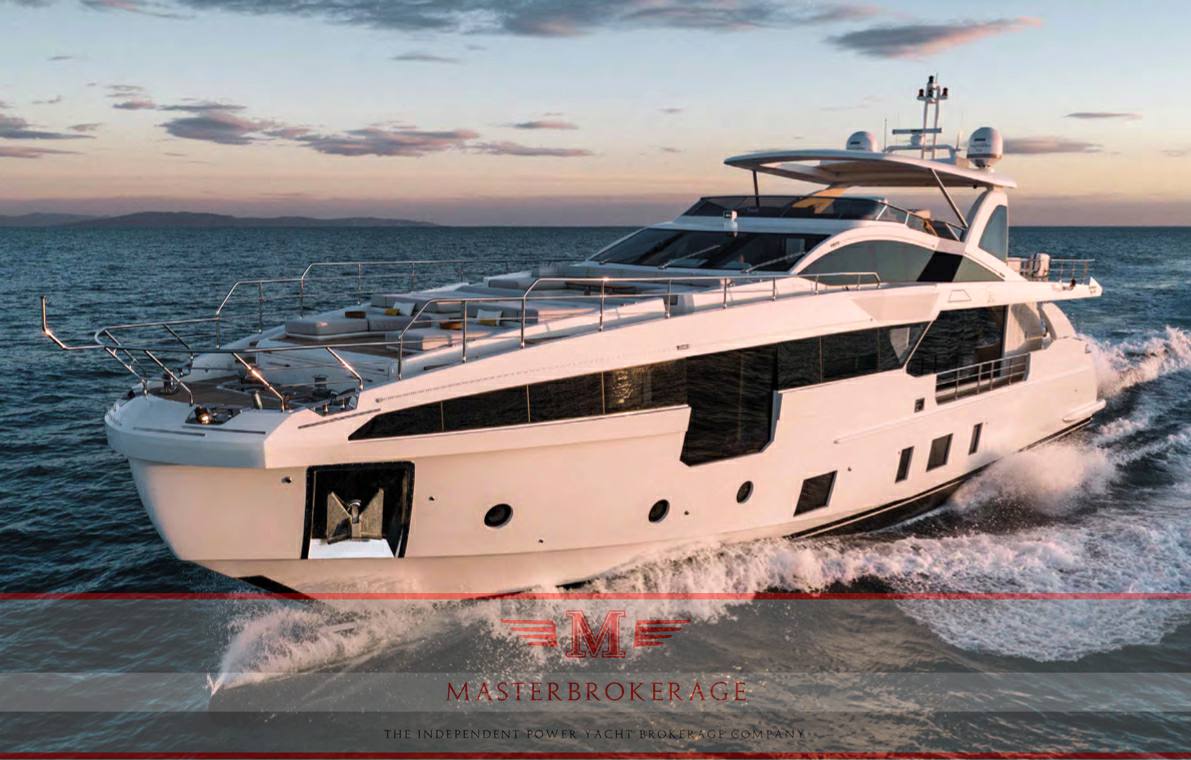 Azimut Grande 32 metri 驾驶桥楼 新增功能