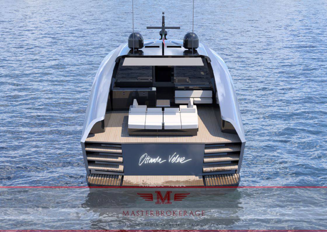 Cantieri di pisa 80 veloce Barca a motore nuova in vendita