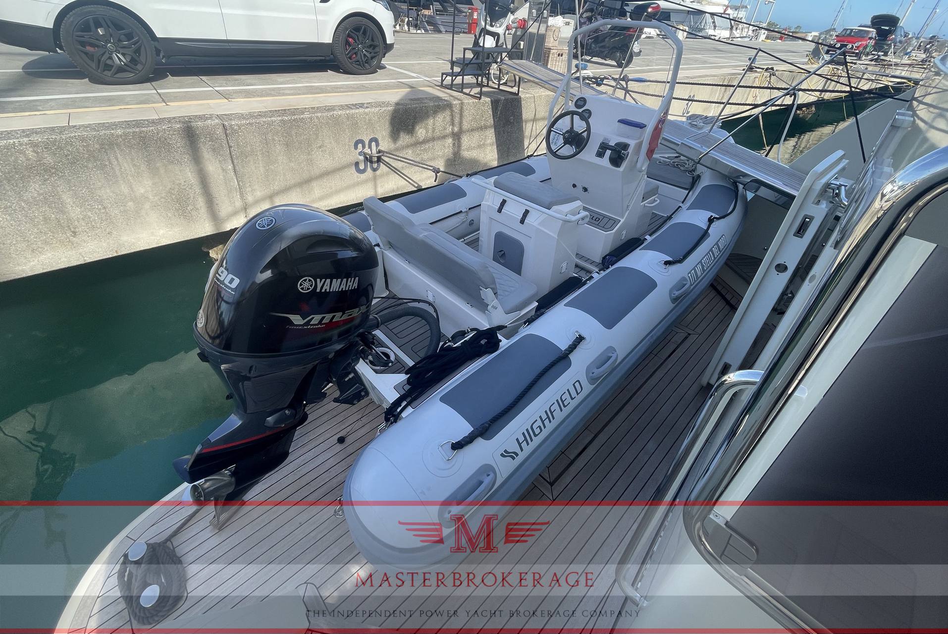 Cantiere delle marche Darwin class 86’ Dislocanti