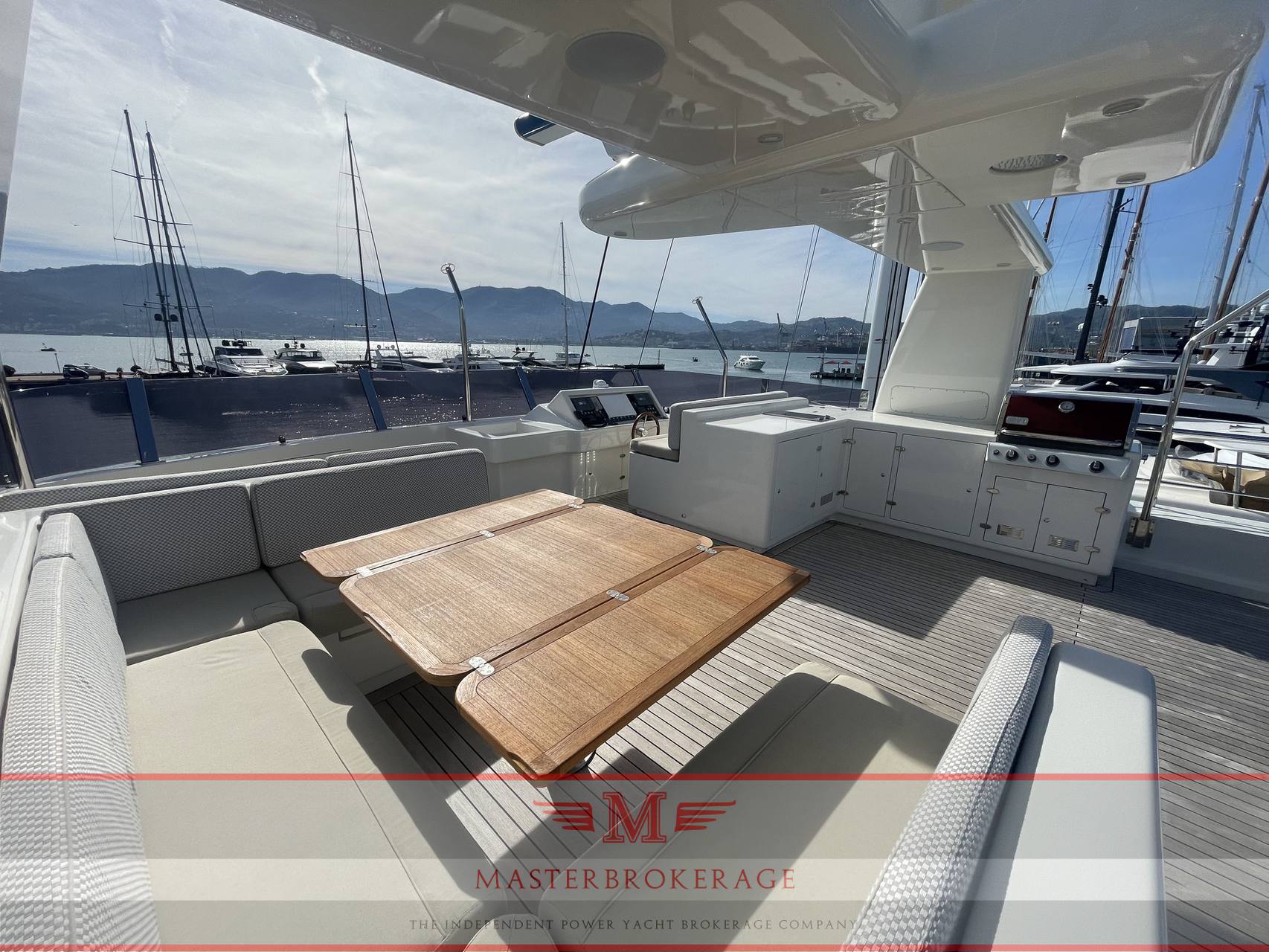 Cantiere delle marche Darwin class 86’ 2015