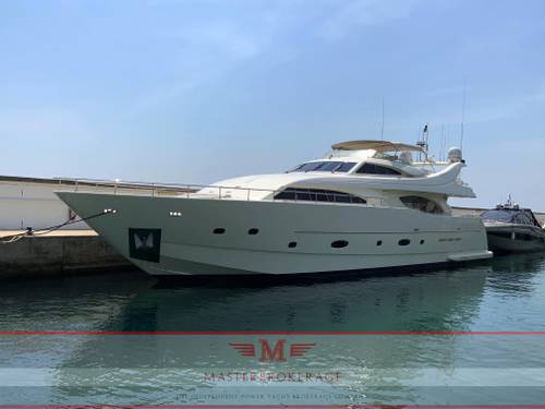 Ferretti custom line Cl 94