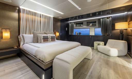 Admiral Admiral 40 metri