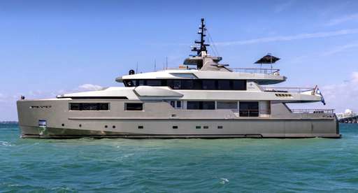 Admiral Admiral 40 metri