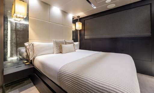 Admiral Admiral 40 metri