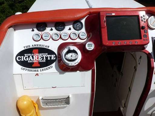 Cigarette marine Cigarette marine Cigarette 46