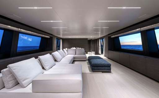 FERRETTI CUSTOM LINE FERRETTI CUSTOM LINE Navetta 42