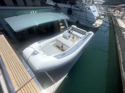 Firebird Firebird 26 metri