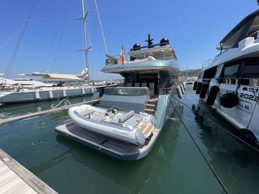 Firebird Firebird 26 metri