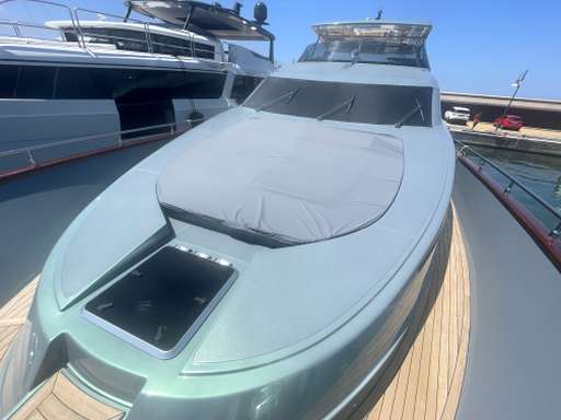 Firebird Firebird 26 metri