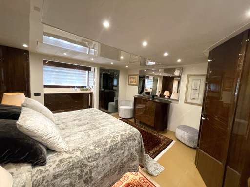 Firebird Firebird 26 metri