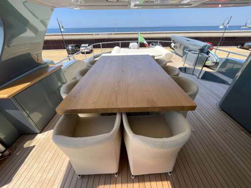 Firebird Firebird 26 metri