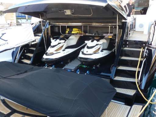 Sunseeker Sunseeker Predator 84 sport fly