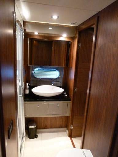 Sunseeker Sunseeker Predator 84 sport fly