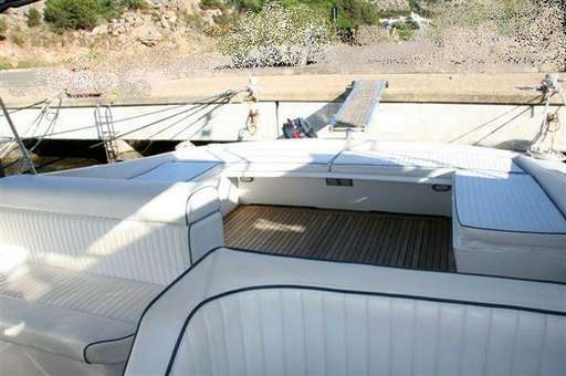 Tornado Tornado 38' flush deck