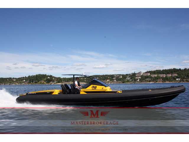 Goldfish 38 multipurpose supersport