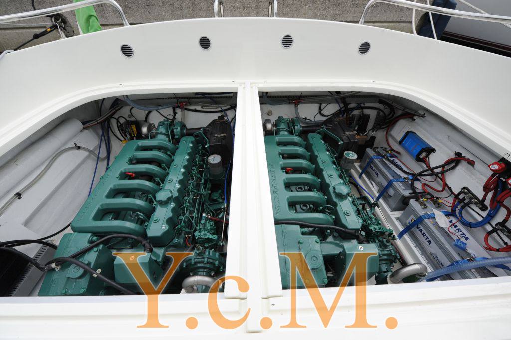 Colombo Super indios 31 ht Barca a motore usata in vendita