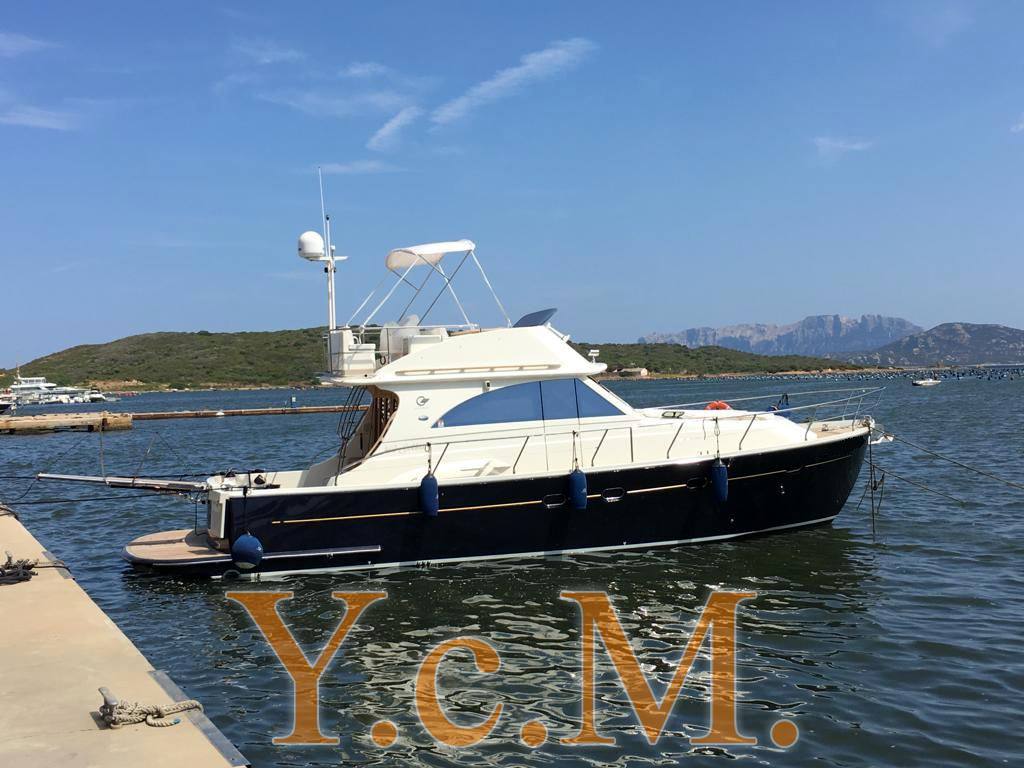 Cantieri estensi Goldstar 460 Barco a motor usado para venda