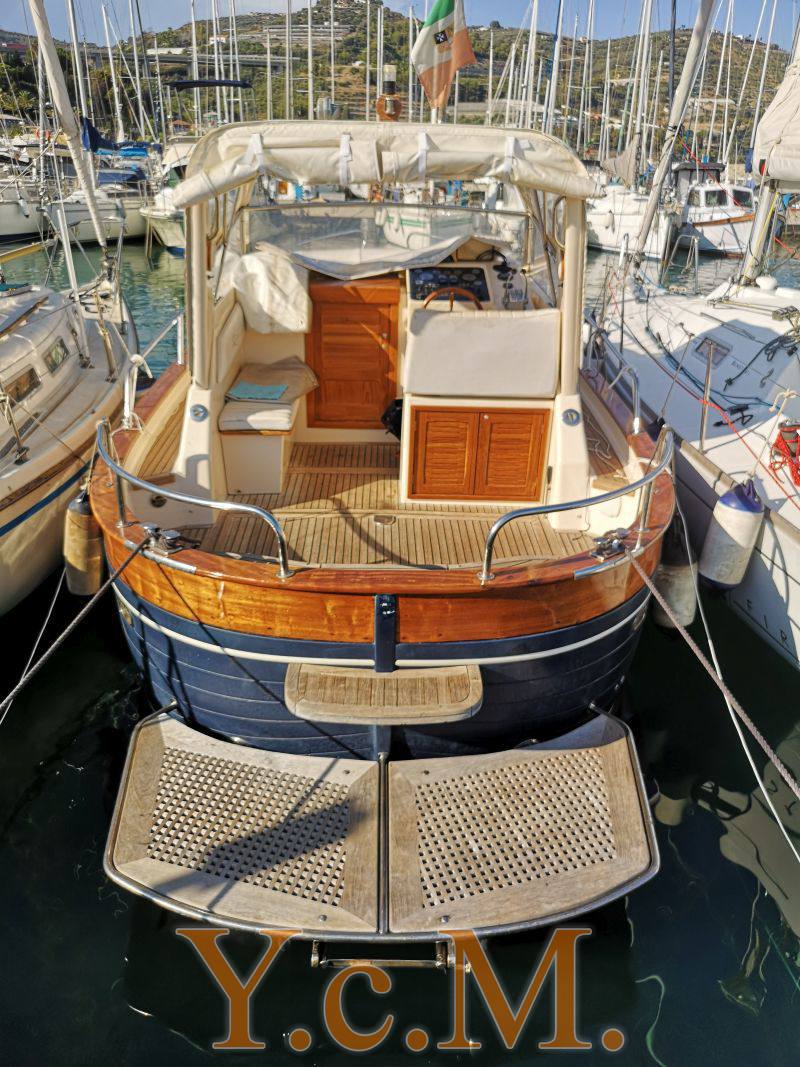 Apreamare 75 semicabinato Bateau à moteur nouveau en vente