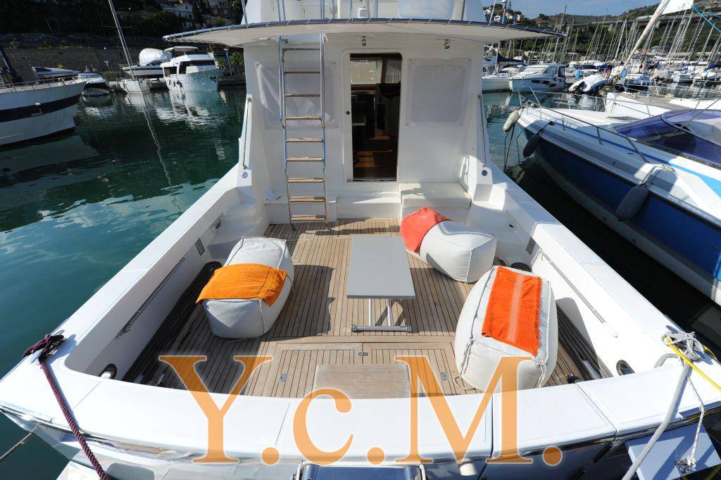 Hi star marine Hi star 52 fly Yacht à moteur