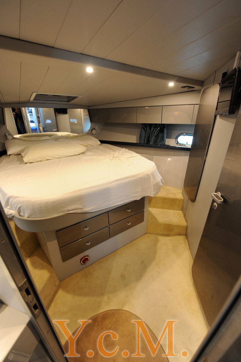 Ferretti 39 fly 1991