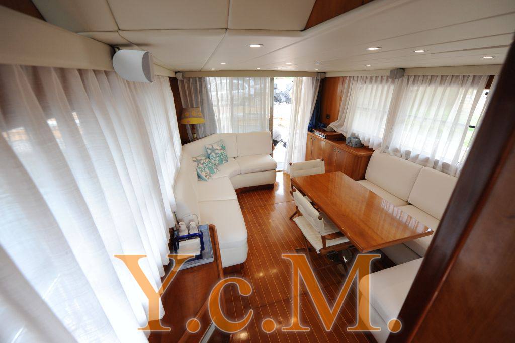 Cantieri navali del delta Navetta 52 Shuttle