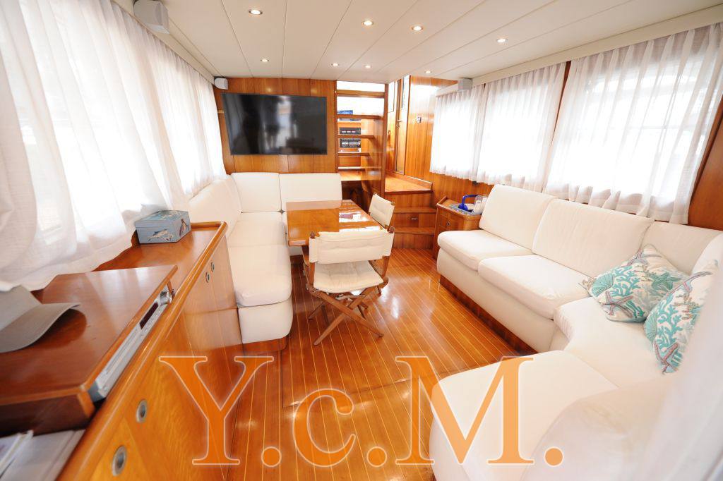 Cantieri navali del delta Navetta 52 Barco de motor usado para venta