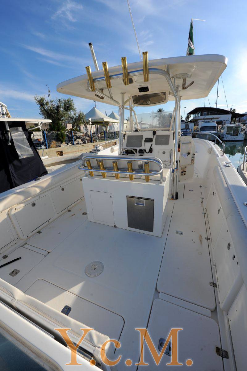 Century 3200 center console 2007