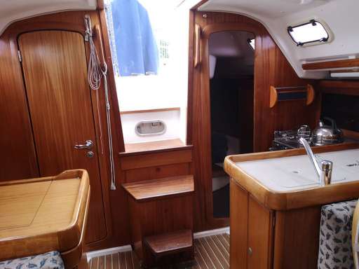 DUFOUR DUFOUR Classic 32