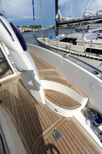 Sunseeker Sunseeker Predator 75