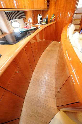 Sunseeker Sunseeker Predator 75