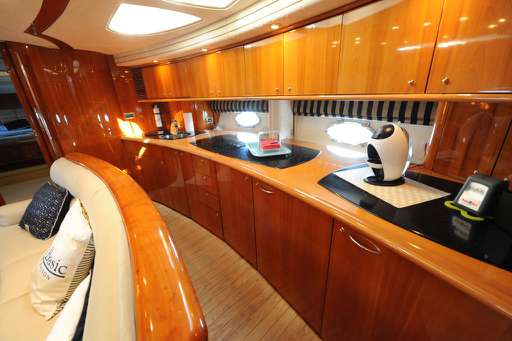 Sunseeker Sunseeker Predator 75