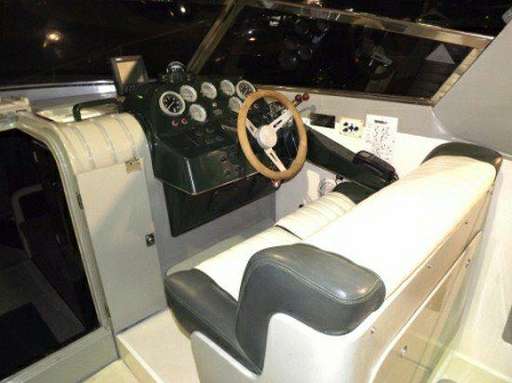 Riva Riva Bravo 38