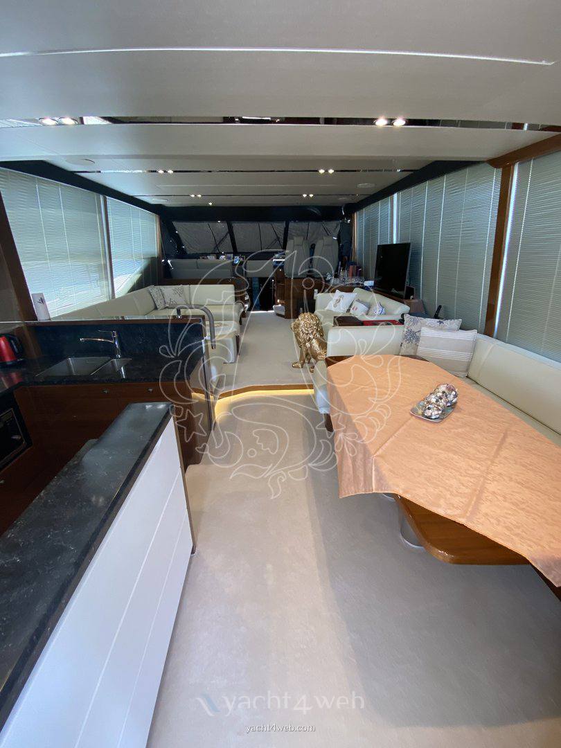 Princess yachts Princess 68 flybridge Yacht à moteur occasion