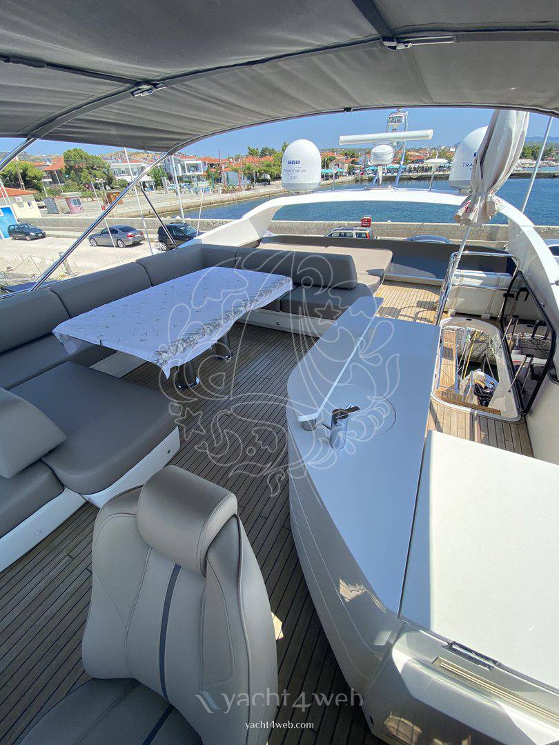 Princess yachts Princess 68 flybridge 